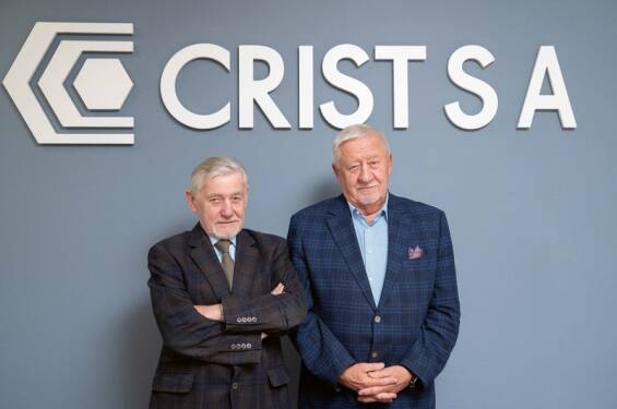 Duet z zasadami - Stocznia CRIST SA