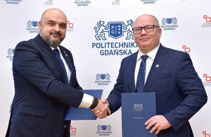 Politechnika Gdańska i RADMOR łączą siły.  Powstanie Pirania, strażnik infrastruktury krytycznej.