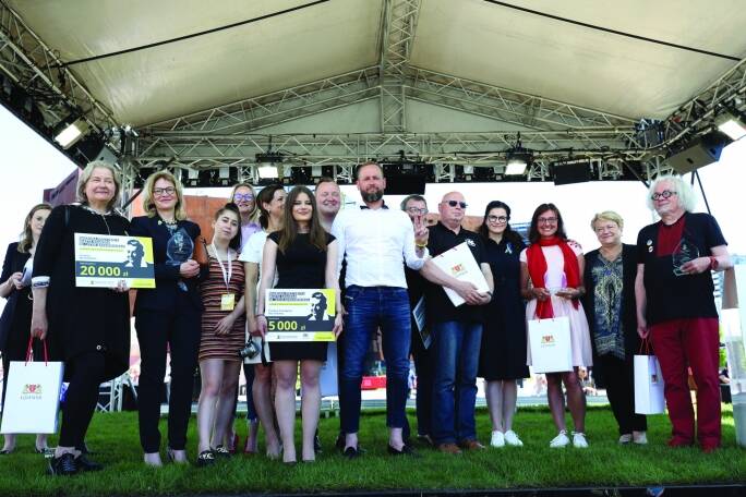 Laureaci nagrody im. Lecha Bądkowskiego