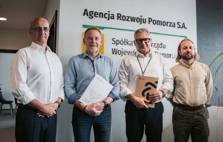 Agencja Rozwoju Pomorza oraz spółka Polskie Elektrownie Jądrowe podpisały porozumienie o współpracy przy budowie elektrowni jądrowej