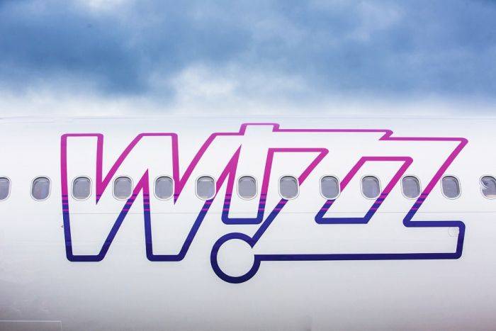 WIZZ 4
