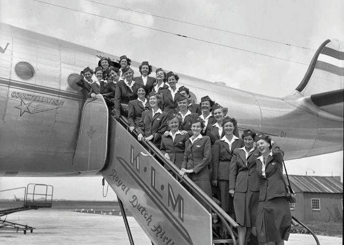 KLM pierwsze damskie zalogi pokladowe